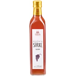 Yerlim Organik Siyah Üzüm Sirkesi 500ml